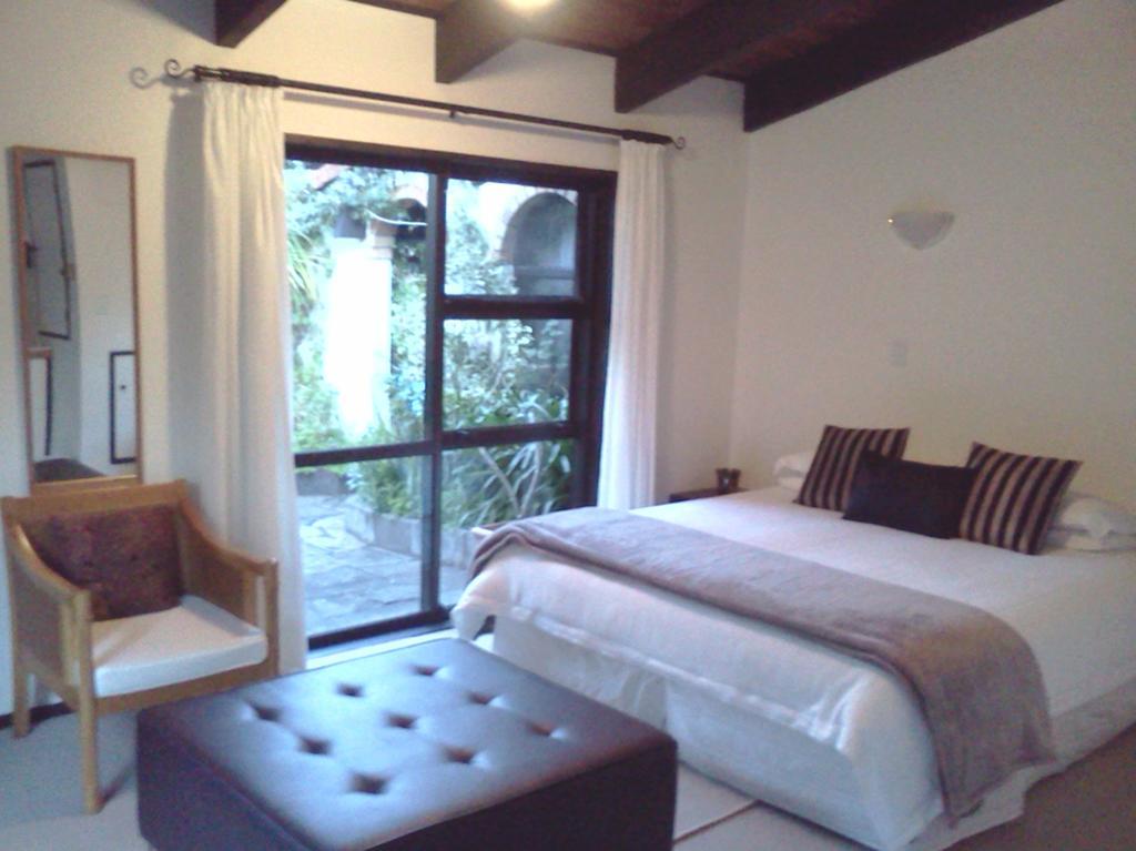 Waters Edge B&B Каитаиа Номер фото